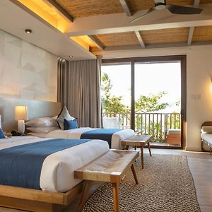 Deluxe Suite Sea View